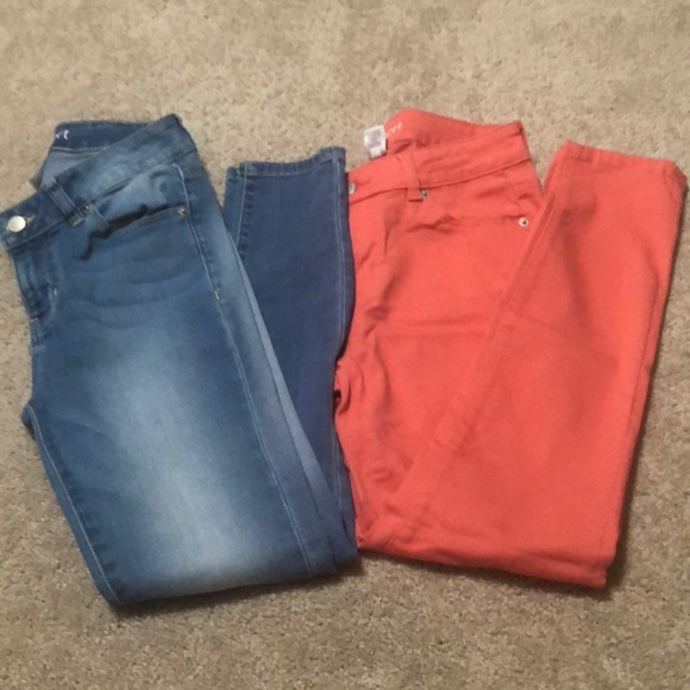 2 pairs of Maurice’s ankle length pants blue orange Size 2